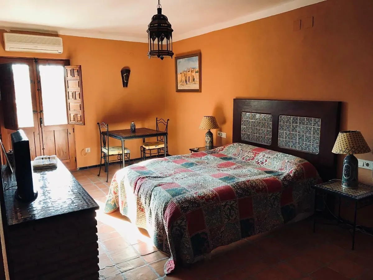 Carmen De La Candelaria Granada